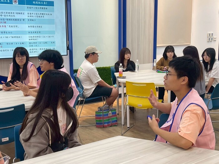 學長姐向考生分享其他課外活動資訊